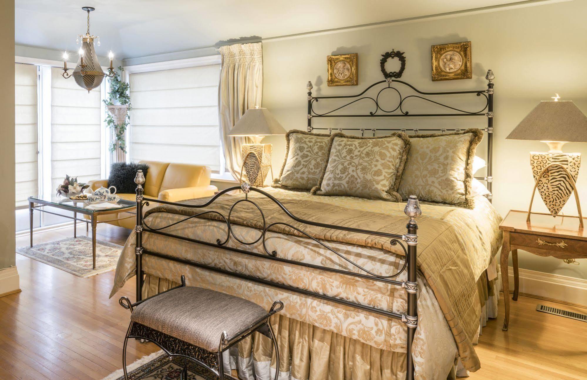 נורת וונקובר Crystal'S View Bed & Breakfast מראה חיצוני תמונה